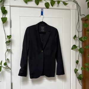 Aritzia Talula Exeter fitted wool blazer